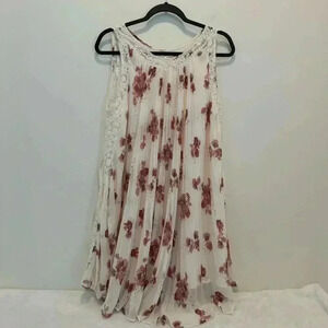 Free people pleated floral dress size M